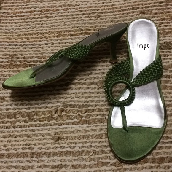 Sandals - Picture 2 of 2